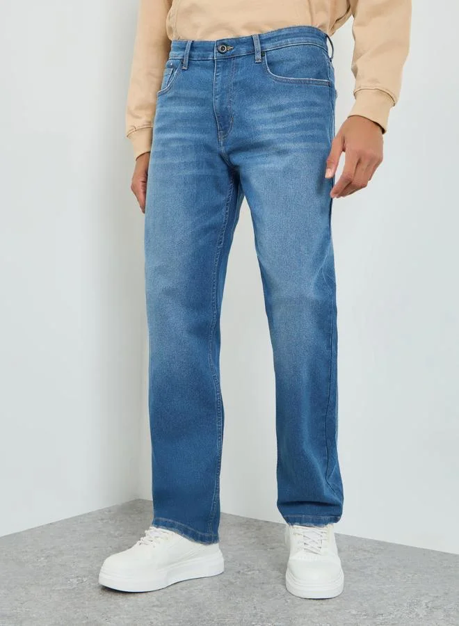 Styli  Men Mid Rise Relaxed Fit Washed Jeans for Men | Best Price UAE